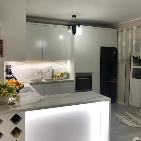 Luxury Citty Center * Fier