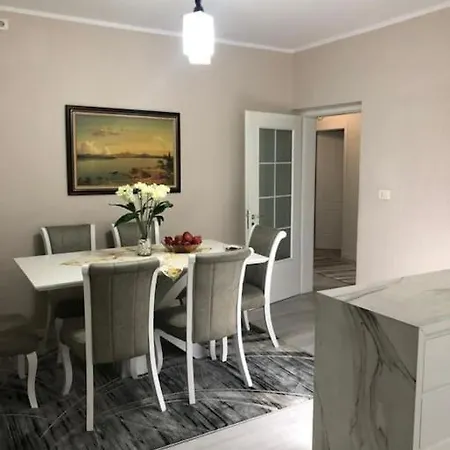 Luxury Citty Center *