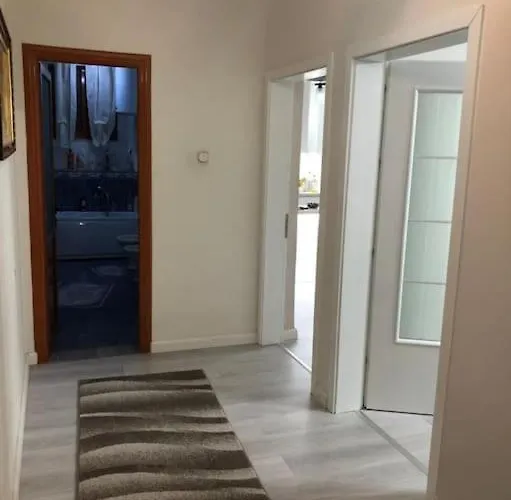 Luxury Citty Center Apartamento Fier